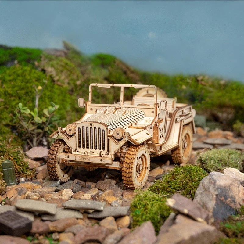 3D Wooden Puzzle Model Toys - 1:18 Scale Army Jeep Model Kit Replica