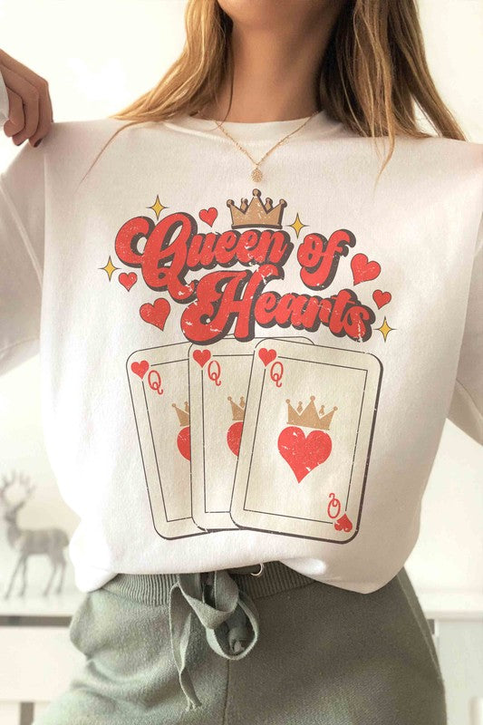 Plus Size - Queen of Hearts Graphic Sweatshirt