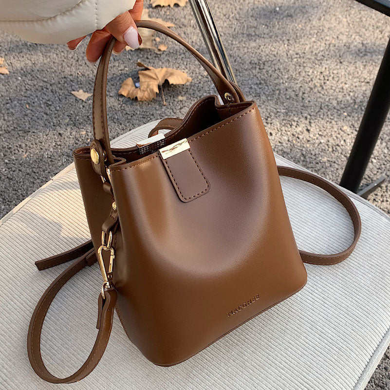 Simple One-shoulder Messenger Handbag