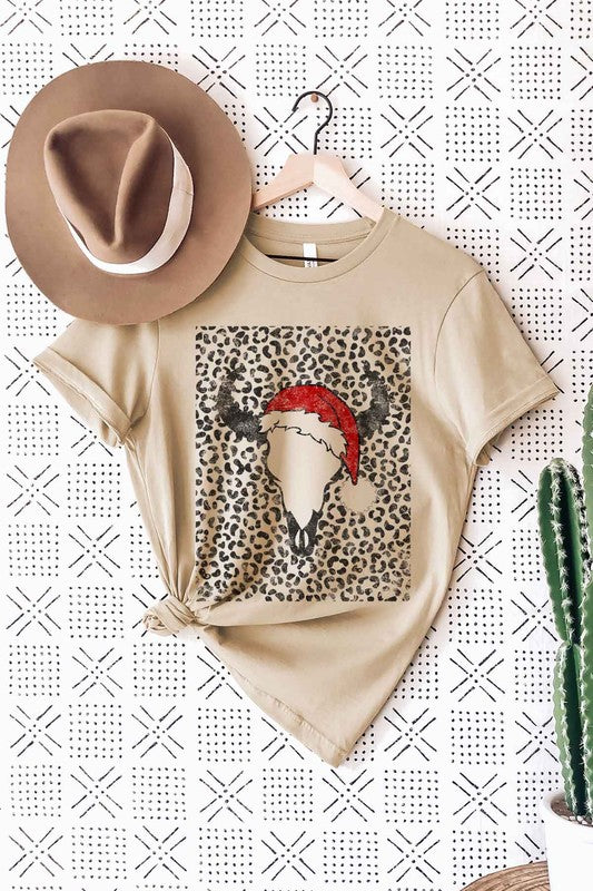 Cattle Christmas T-Shirt Plus Size - Festive Holiday Graphic Tee for Women