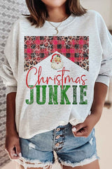 Christmas Junkie Graphic Plus Size Sweatshirt for Holiday Comfort