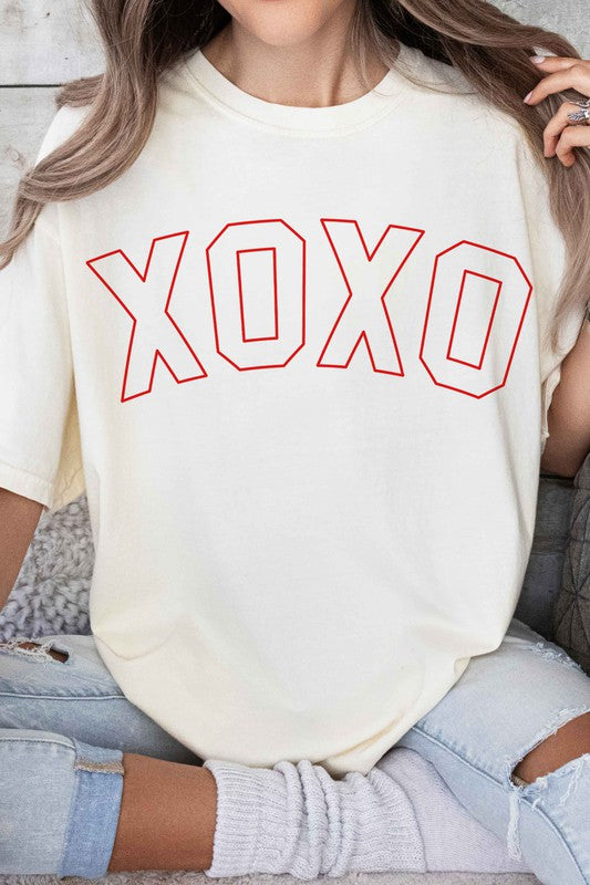 XOXO Valentines Graphic Tee