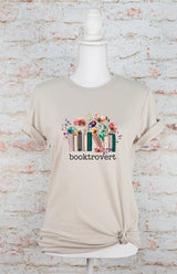 Booktrovert Graphic Tee - Minihomy