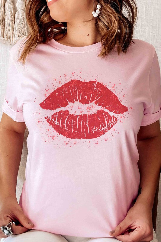 Plus Size - Valentine Kiss Graphic T-Shirt