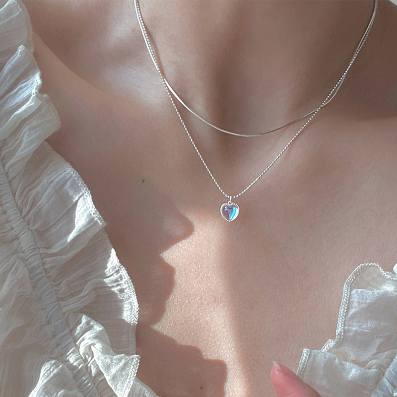 Gradient Gem Heart Shaped Clavicle Chain