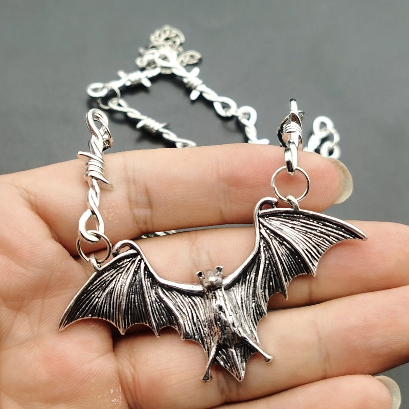 Handmade DIY Accessories Creative Horror Bat Necklace Pendant Ornament