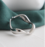 S925 Rings Ins Minimalist Irregular Wavy Glossy Ring For Women