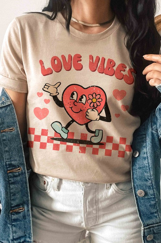 Plus Size - Love Bites Graphic T-Shirt