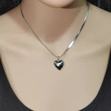 Simple Temperament Diamond Lock-shaped Pearl Necklace for Women