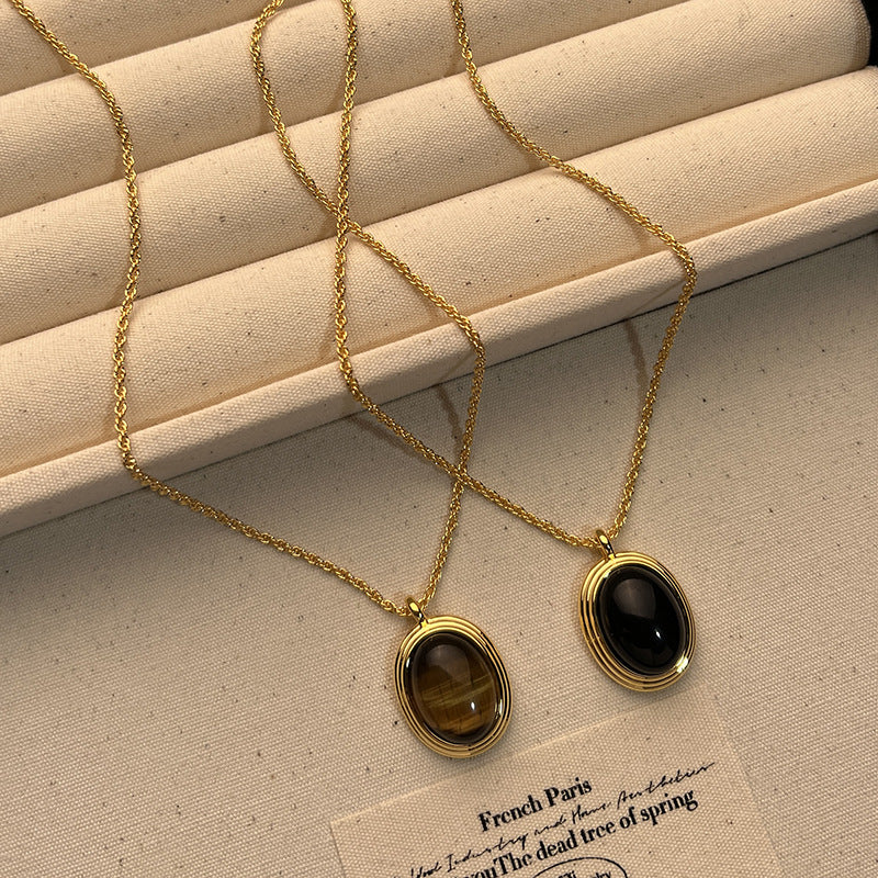 Tiger Eye Necklace Retro Minority: Timeless Beauty, Modern Elegance