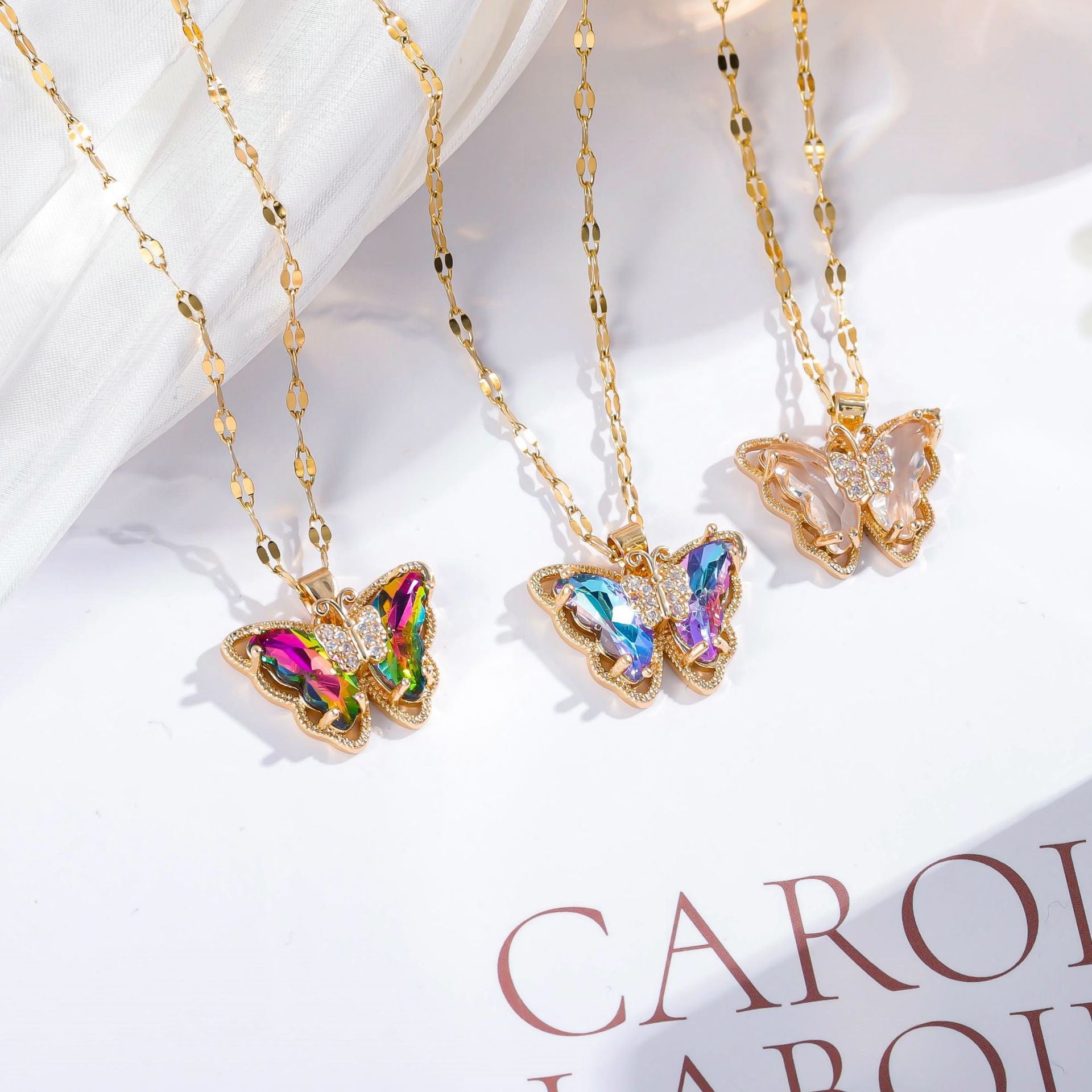 Simple Butterfly Zircon Necklace for Women - Micro Inlaid Clavicle Chain