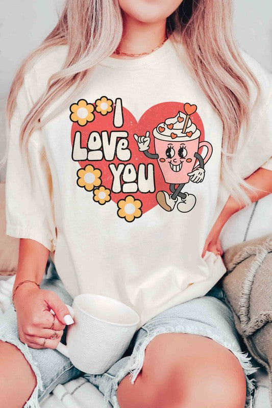 Plus Size - I LOVE YOU Graphic T-Shirt