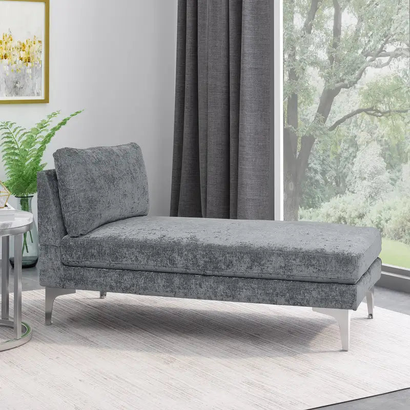 Luxury Chaise Lounge: Relax & Recline in Style