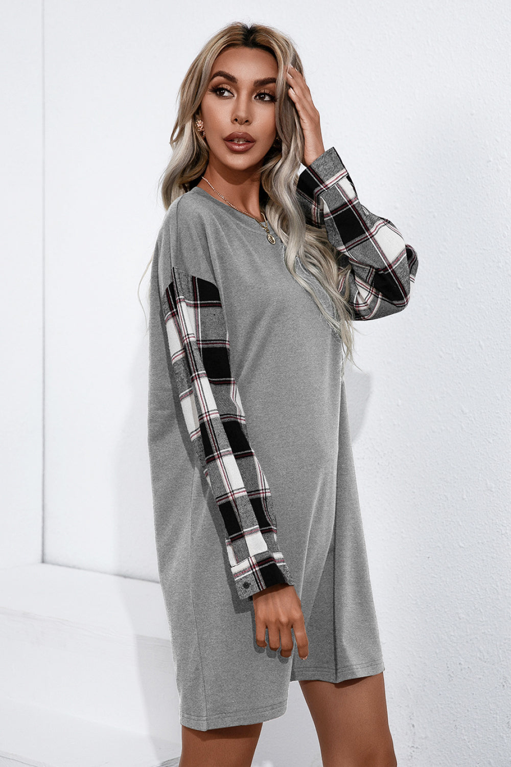 Plaid Sleeve Contrast T-Shirt Dress - Minihomy