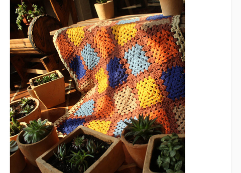 Pure hand crochet tapestry woolen blanket
