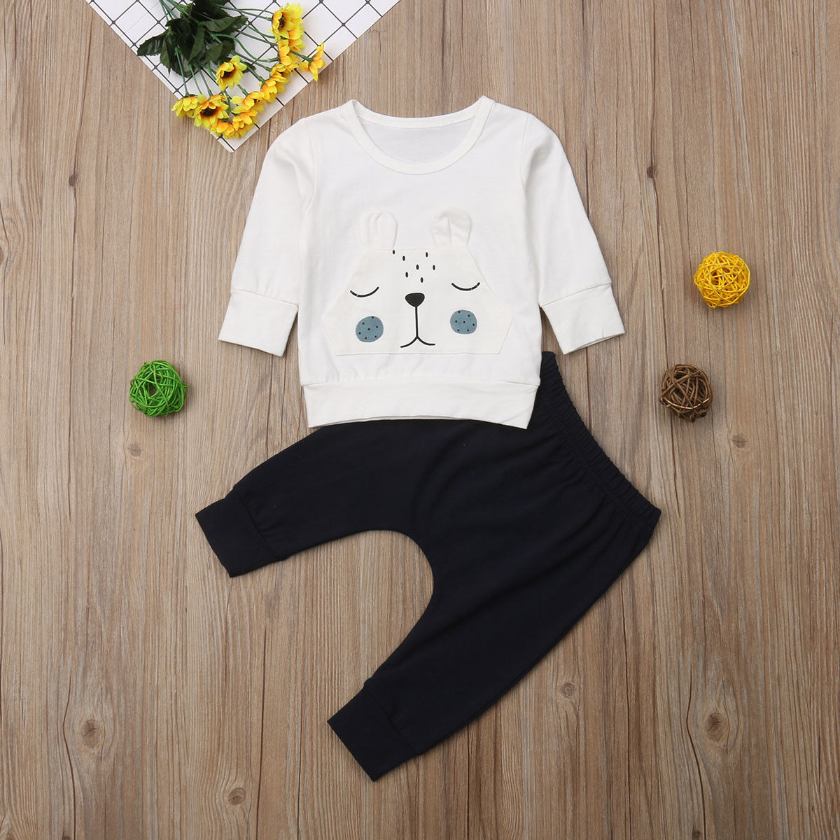 Baby clothes set