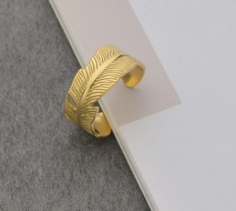 French Female Romantic Feather Opening Adjustment Ring Titanium Steel 14K Gold Color Preservation Leaf Leaf Ring