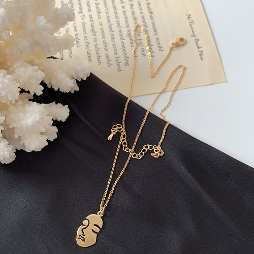 Multiple Abstract Face Metal Choker Necklace For Women Gold Color Chain Round Coin Geometric Pendant Necklace