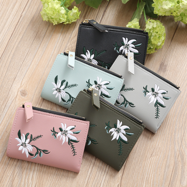 Embroidered thin zipper female wallet