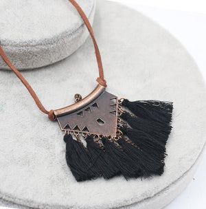 Fringed Hollow Sweater Chain