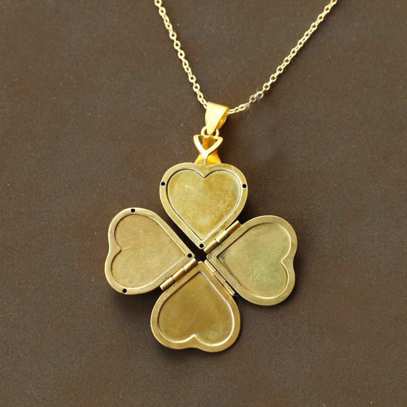 Retro Pure Copper Four-open Three-dimensional Heart-like Four-leaf Clover Pendant Bow Necklace