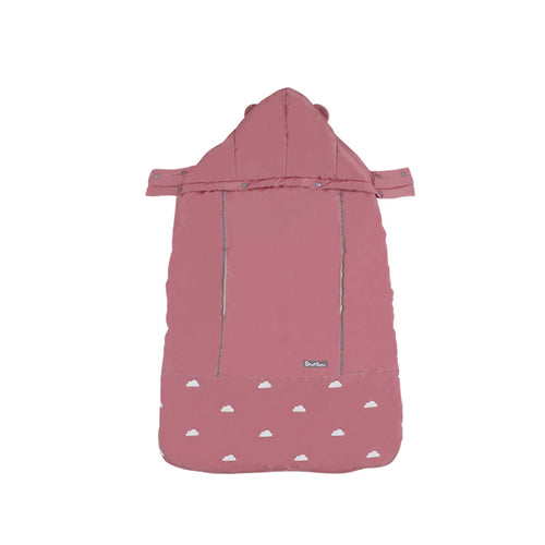 Baby out of the windproof cloak straps are thickened to keep warm sleeping bag