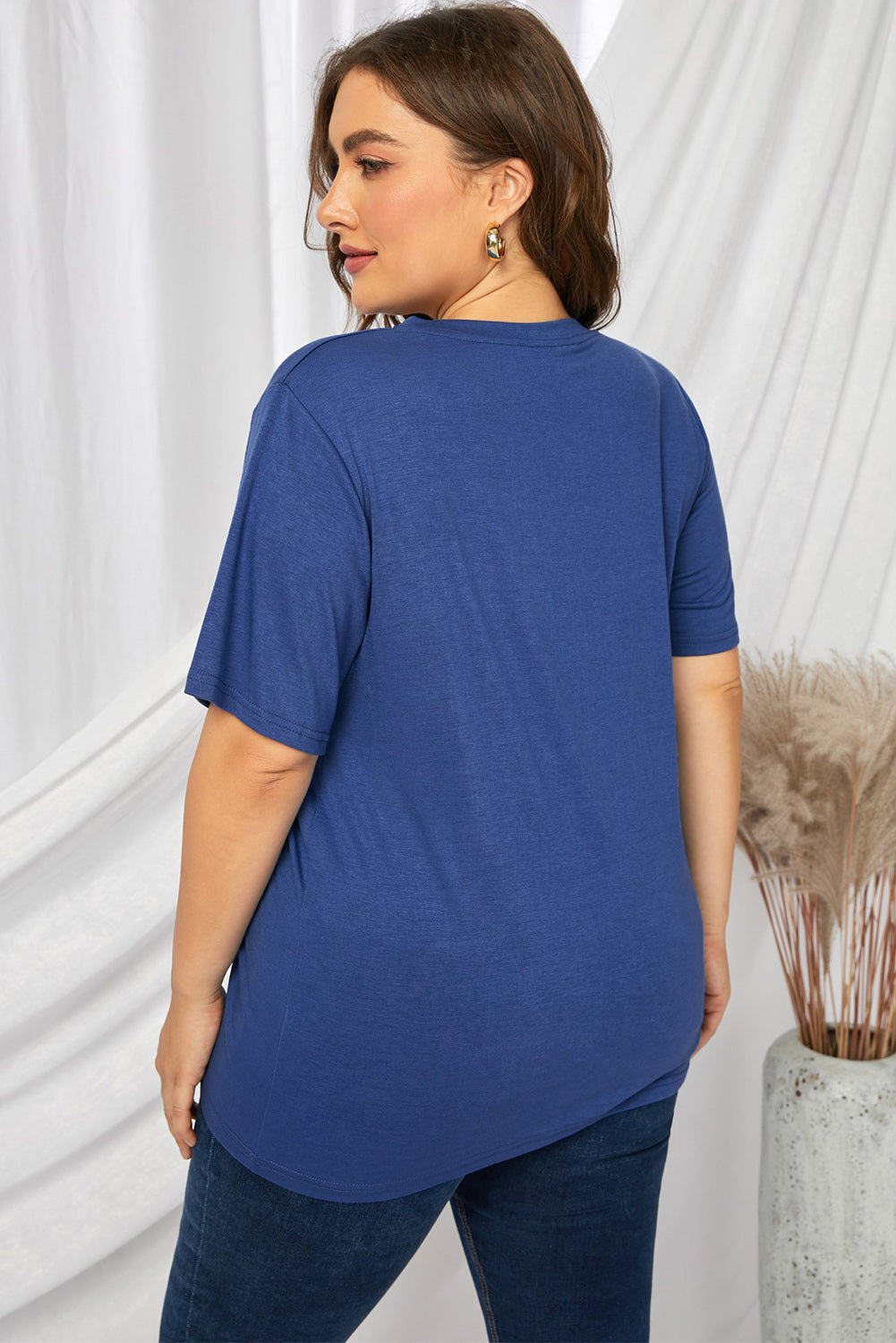 Plus Size Lip Graphic Tee Shirt - Minihomy