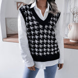 Houndstooth Ribbed Trim V-Neck Sweater Vest