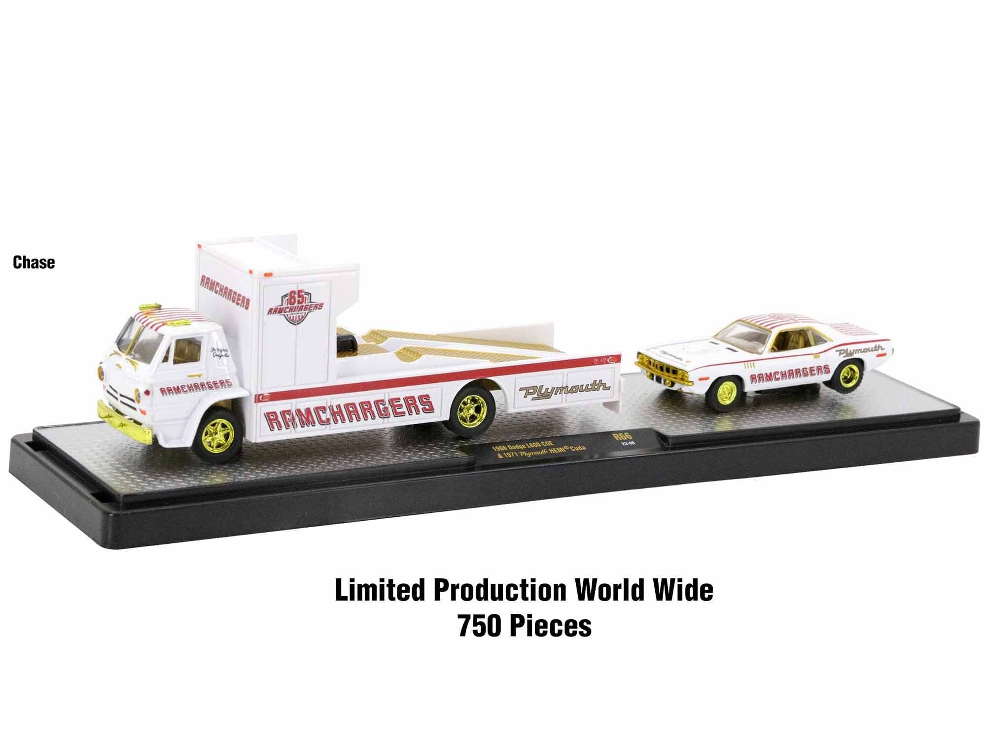 Auto Haulers Set of 3 Trucks Release 66 Limited Edition to 9600 pieces Worldwide 1/64 Diecast Models by M2 Machines - Minihomy