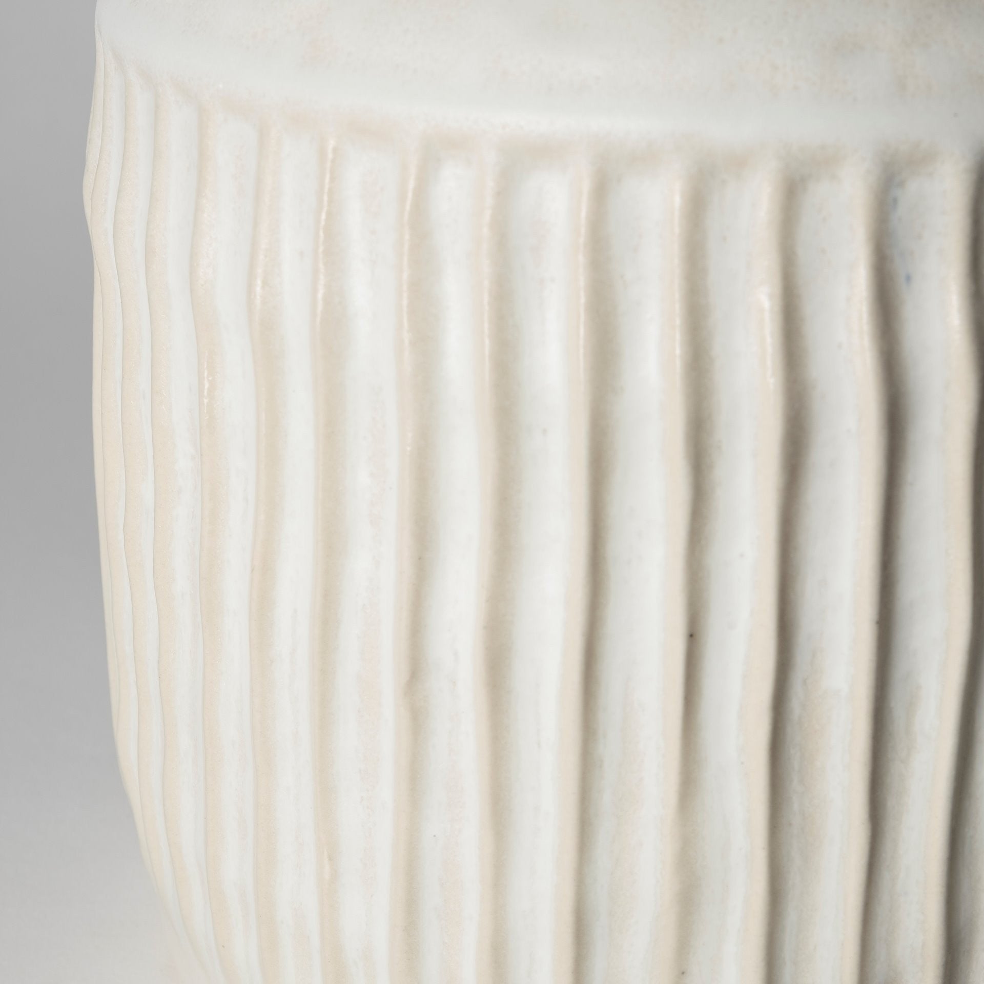 12" Whitewash Handled Textured Ceramic Vase - Minihomy