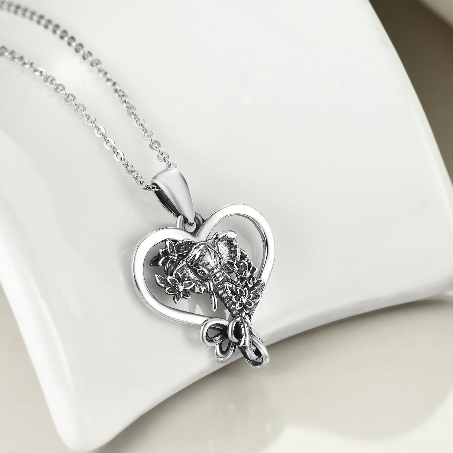 Elephant Necklace Sterling Silver Elephant Heart Pendant Necklace Jewelry Birthday Gifts For Women