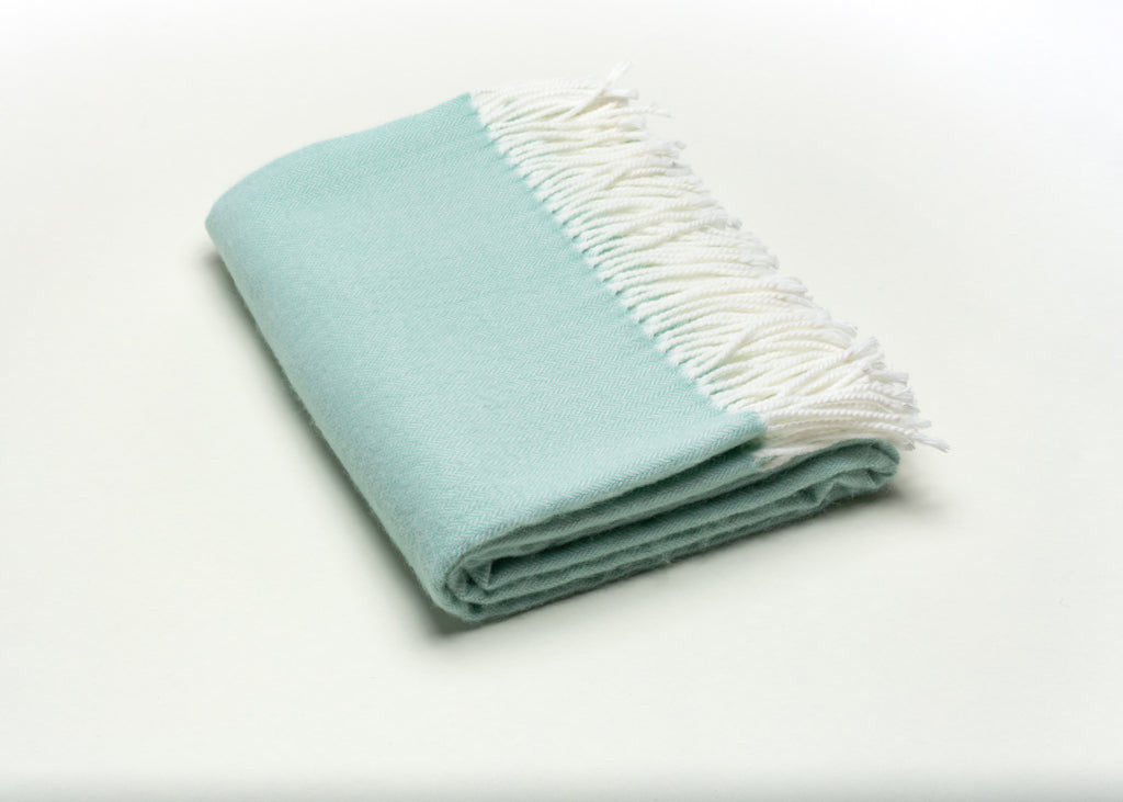 Green Woven Acrylic Herringbone Plush Reversable Throw - Minihomy