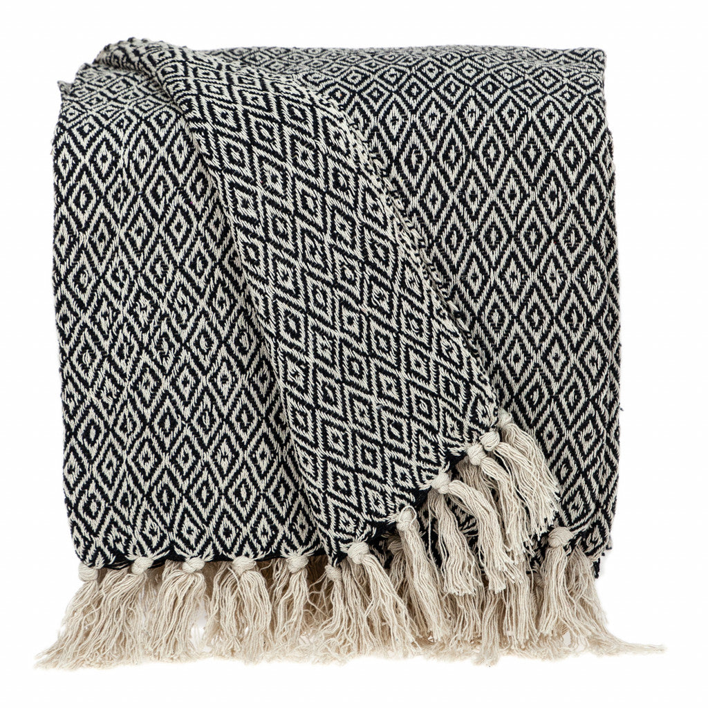 Boho Black and Beige Woven Diamond Pattern Throw with Tassels - Minihomy