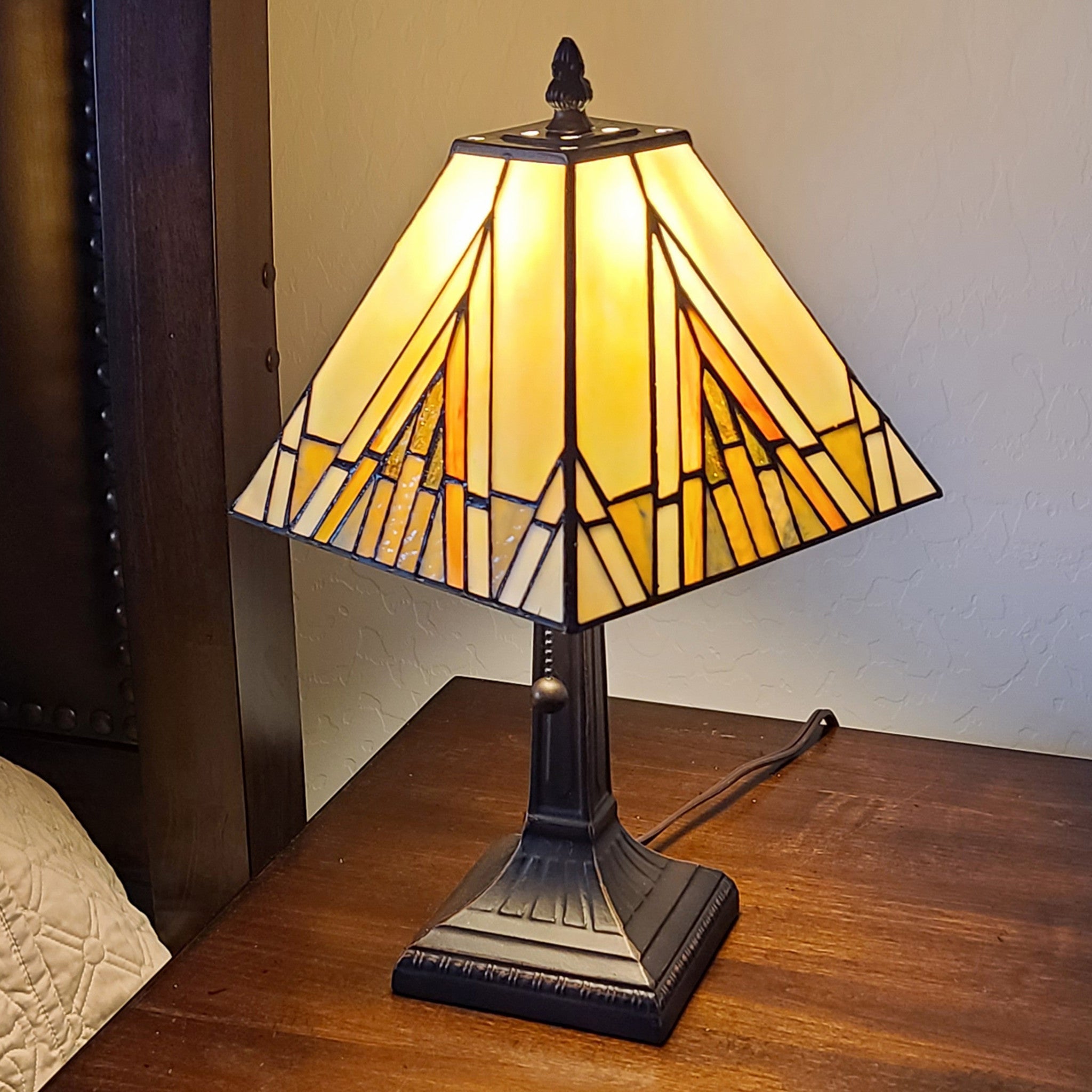 15" Tiffany Yellow and Amber Mission Style Table Lamp - Minihomy