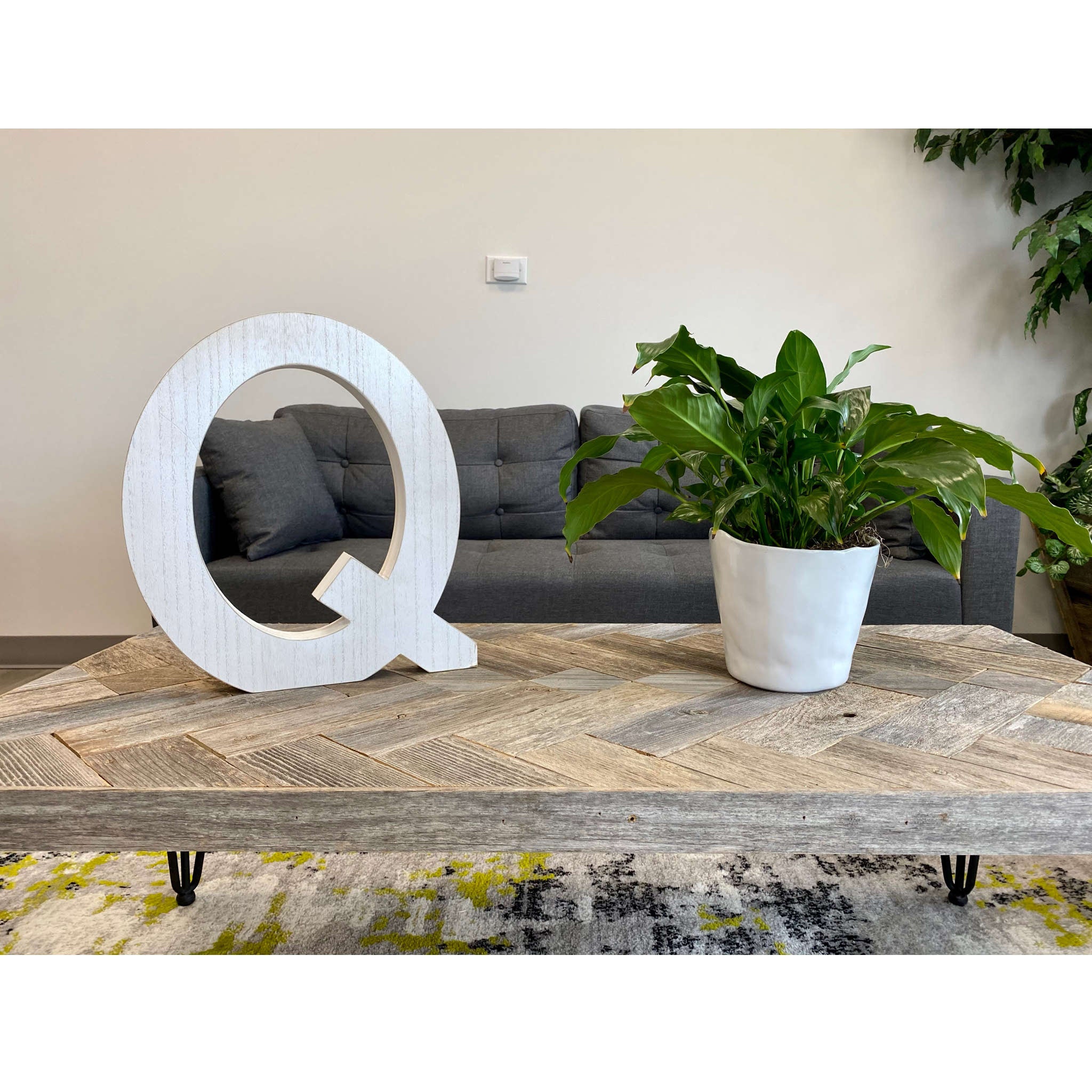 16" Distressed White Wash Wooden Initial Letter Q Sculpture - Minihomy