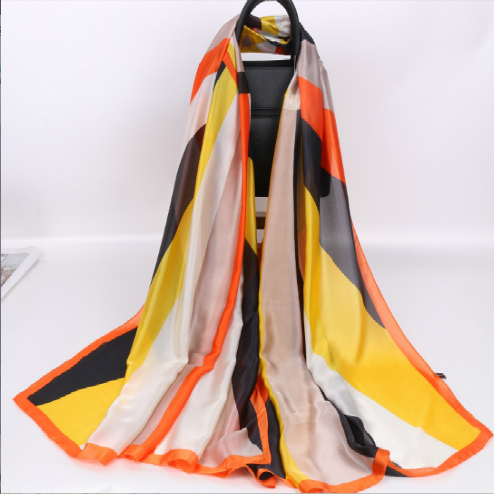 Women's Sunscreen Simulation Silk Scarf