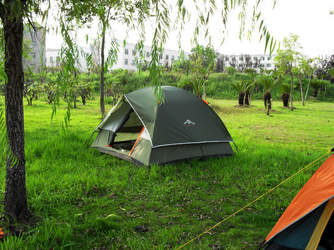 Waterproof camping tent
