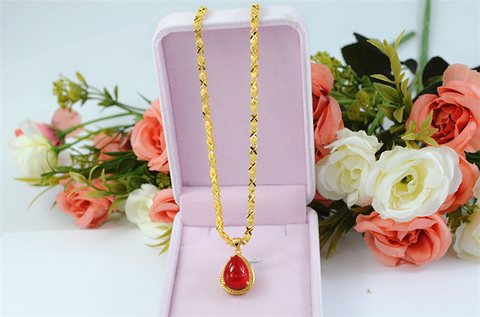 Ladies Ruby Drop Pendant Necklace