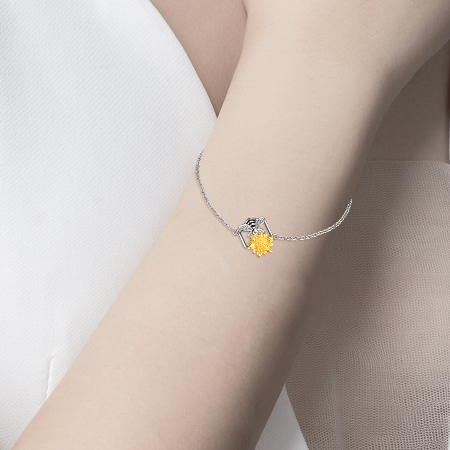 Sunflower Bee Bracelet Sterling Silver Honey Bumble Bee Flower Jewelry Gifts for Women Birthday