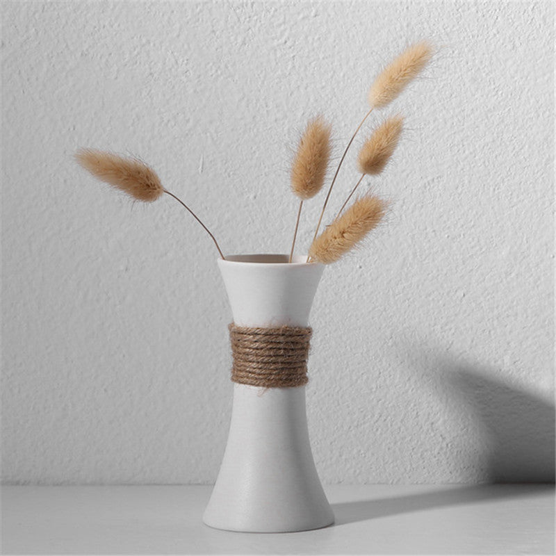 Dried flower vase