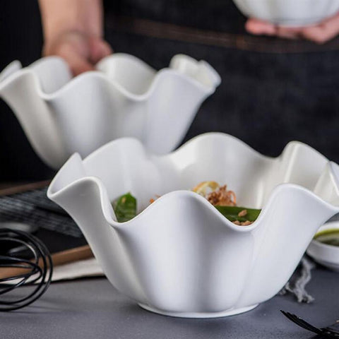 Creative Pure White Ceramic Bowl Crimp Sauce Dish