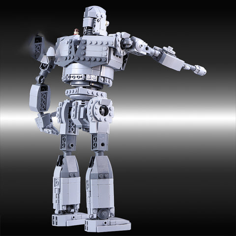Steel Giant Robot 823PCS Building Block Set Toy