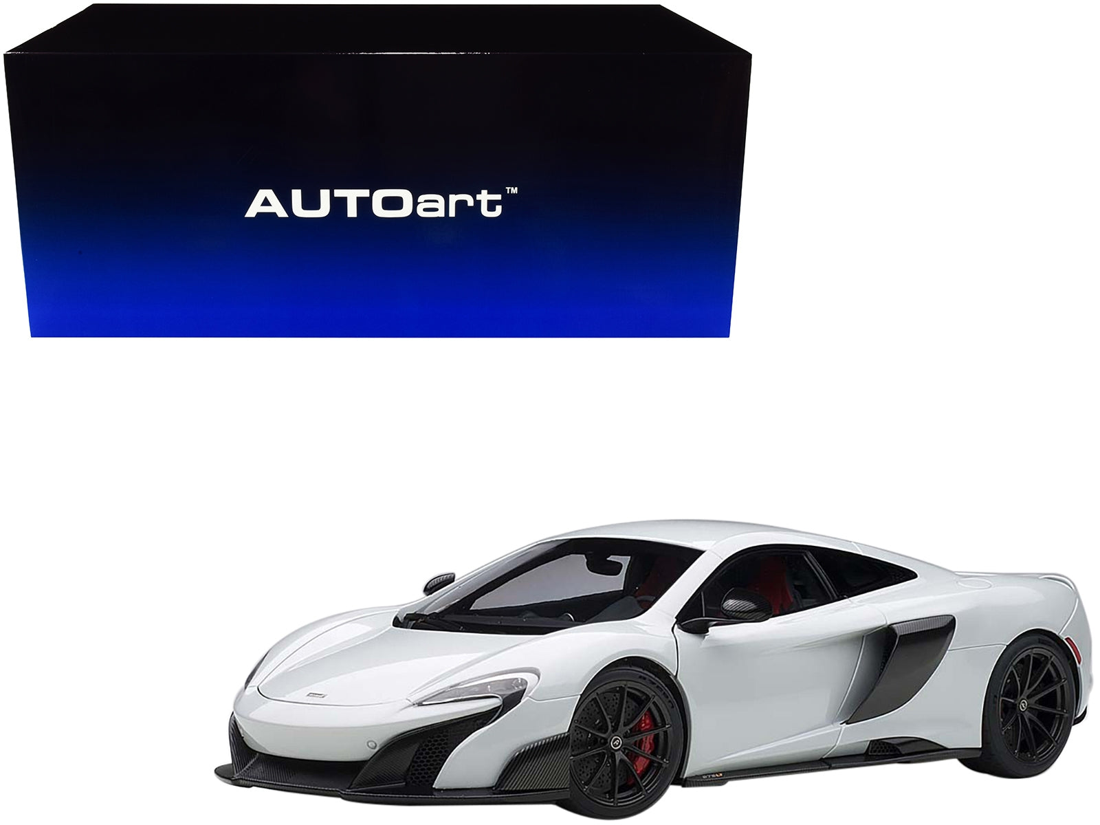 Mclaren 675LT Silica White 1/18 Model Car by Autoart - Minihomy