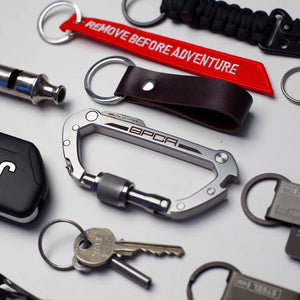 Outdoor Survival Keychain Multifunctional Metal Travel Carabiner For Men's Waistband