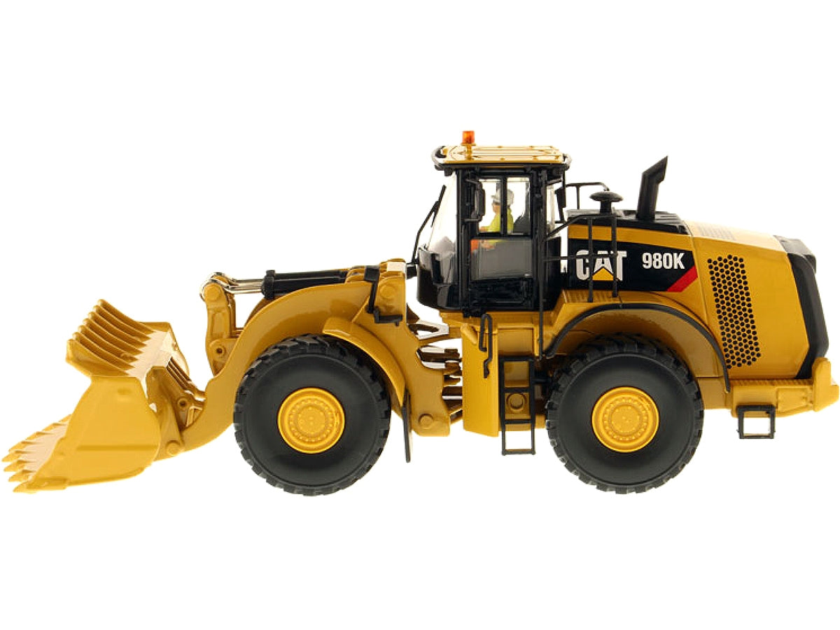 CAT Caterpillar 980K Wheel Loader Rock Configuration with Operator "Core Classics Series" 1/50 Diecast Model by Diecast Masters - Minihomy