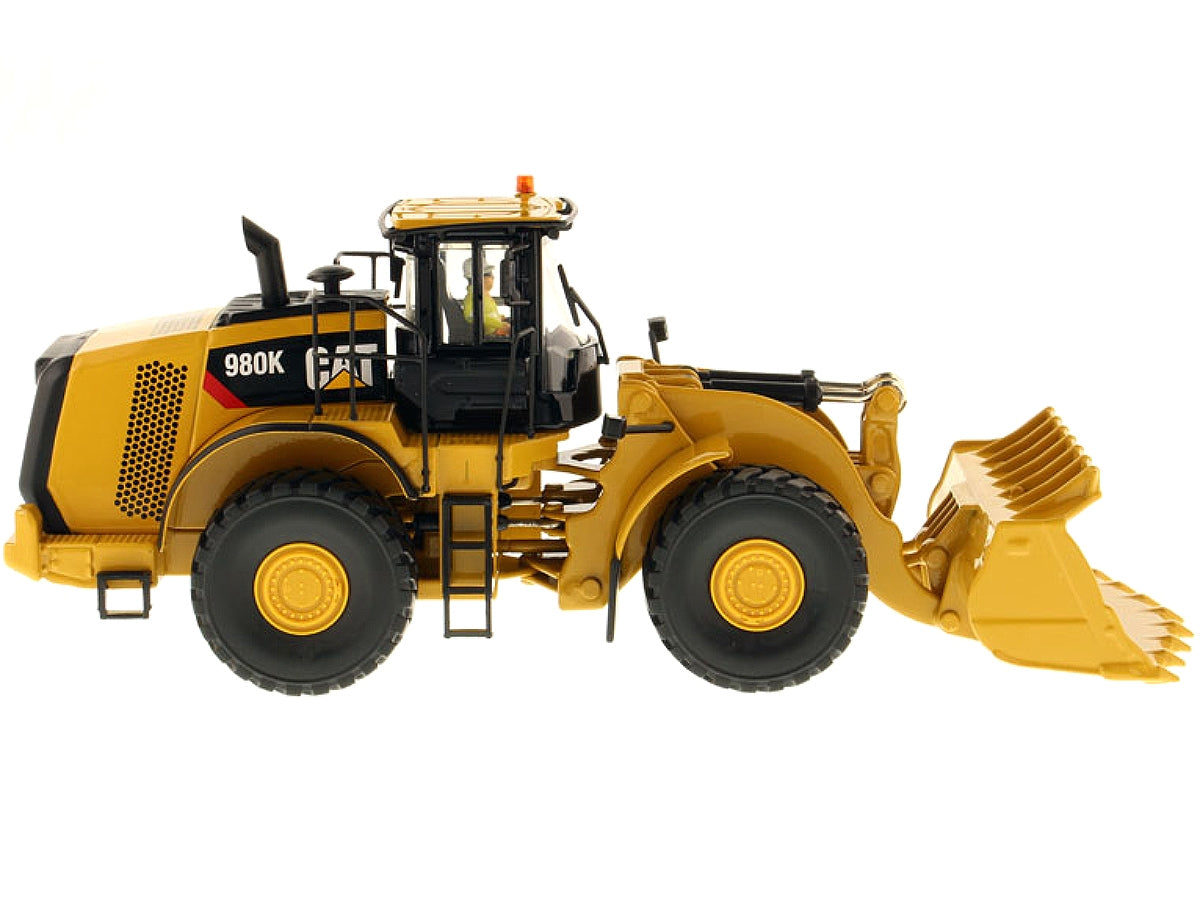 CAT Caterpillar 980K Wheel Loader Rock Configuration with Operator "Core Classics Series" 1/50 Diecast Model by Diecast Masters - Minihomy