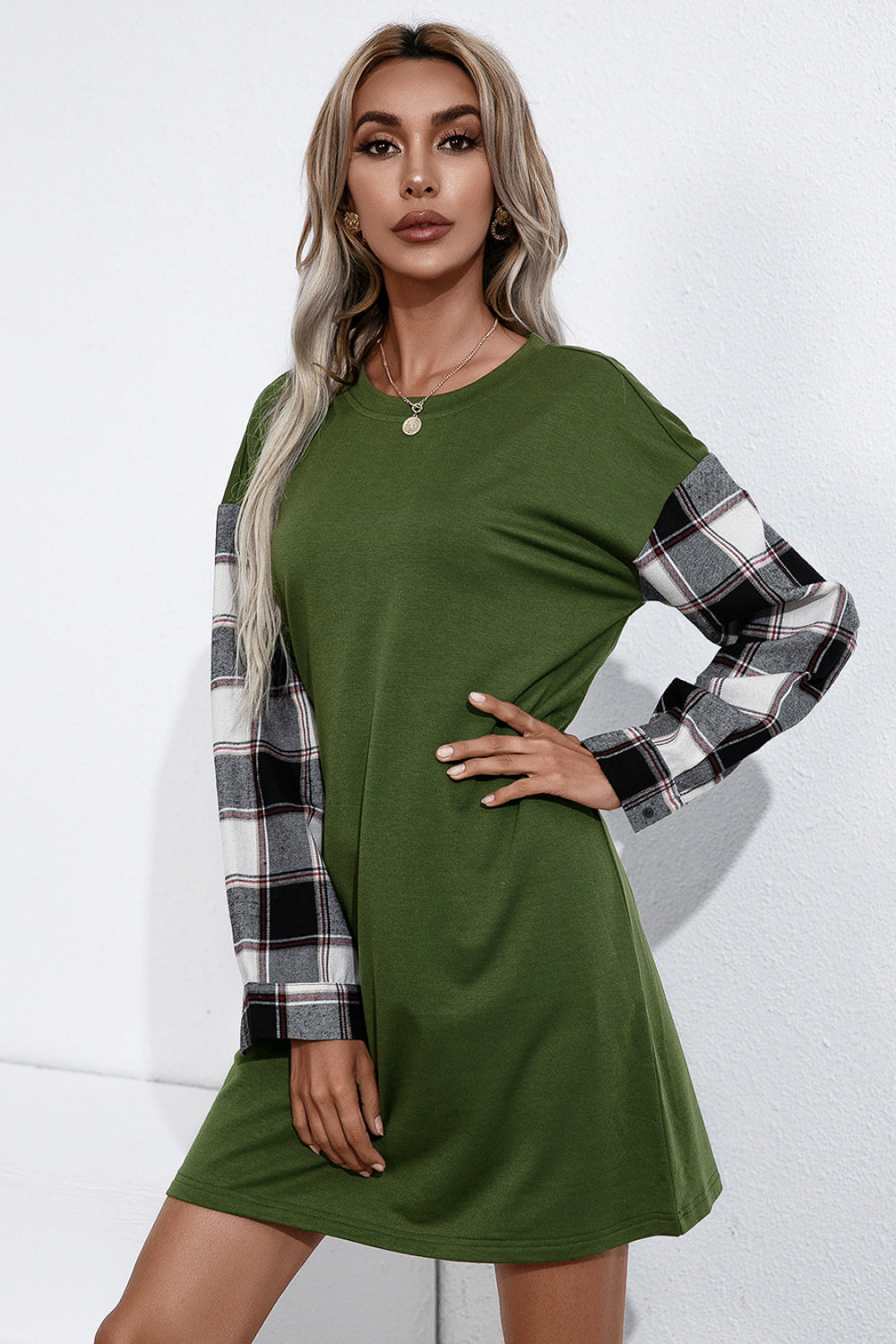 Plaid Sleeve Contrast T-Shirt Dress - Minihomy