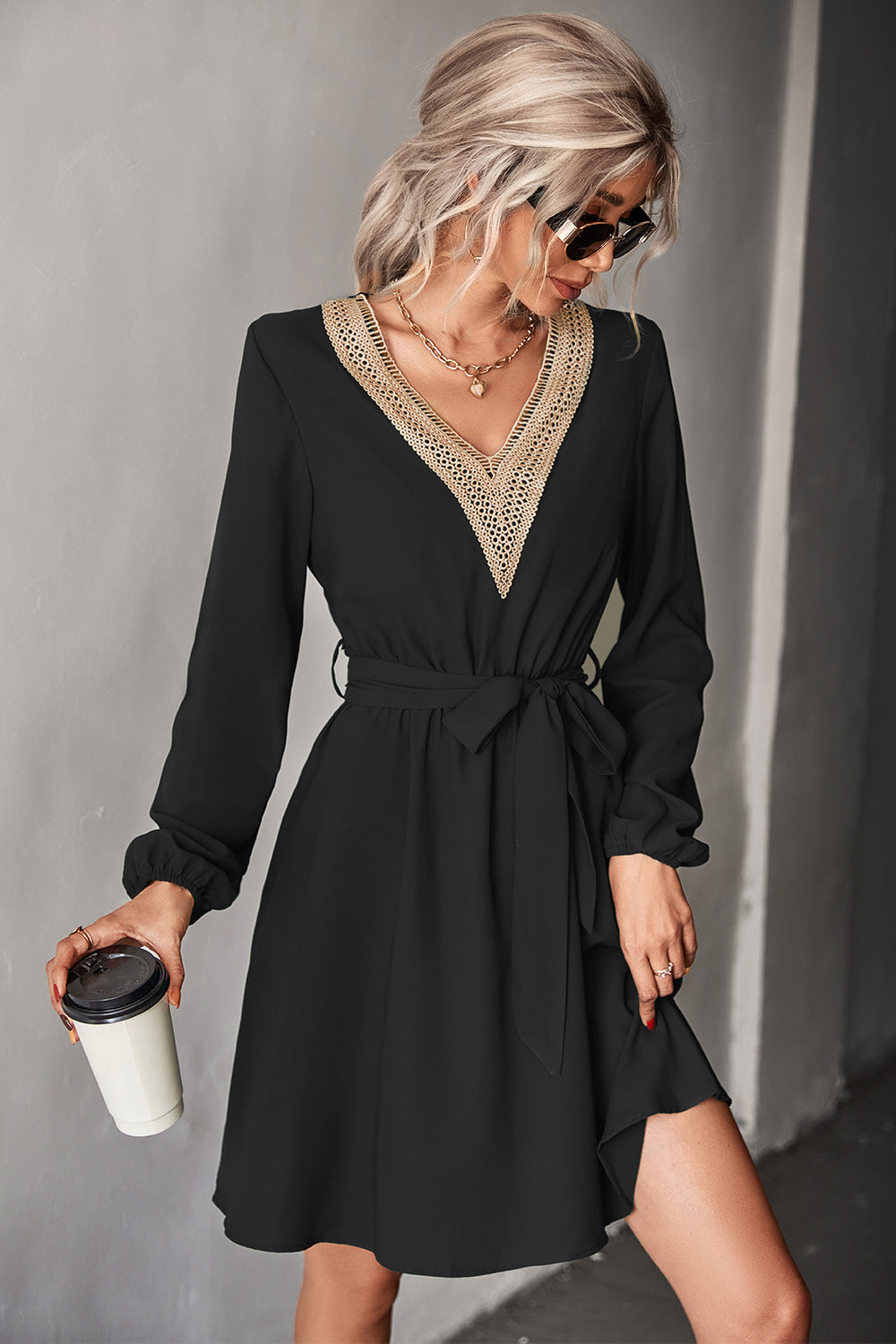 Contrast V-Neck Belted Dress - Minihomy