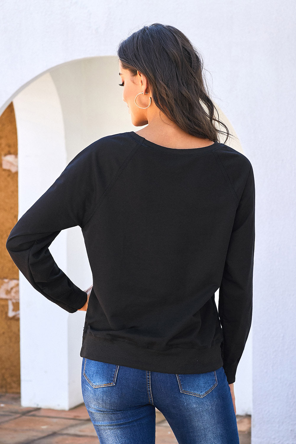 Round Neck Raglan Sleeve Exposed Seam Sweatshirt - Minihomy