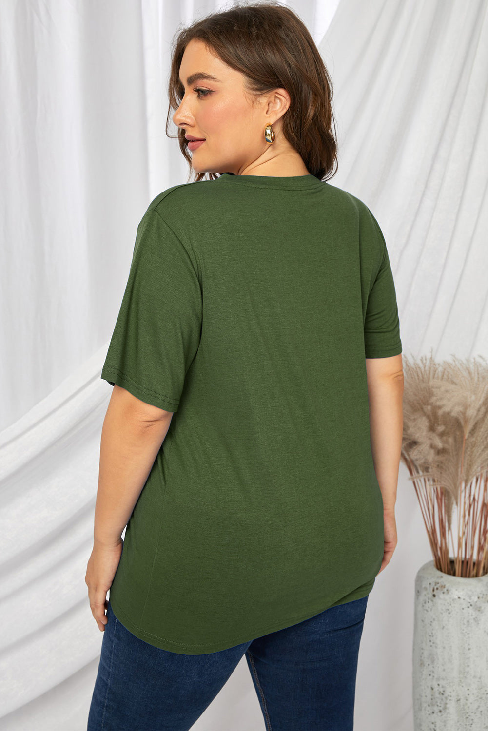 Plus Size Lip Graphic Tee Shirt - Minihomy